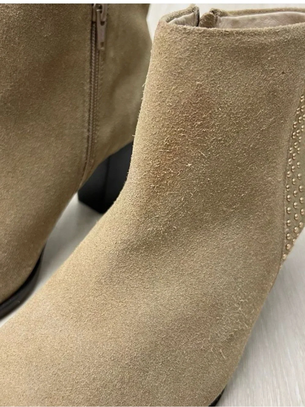 Vionic Suede Booties Studded Orthaheel Georgia Oat Ankle Boots